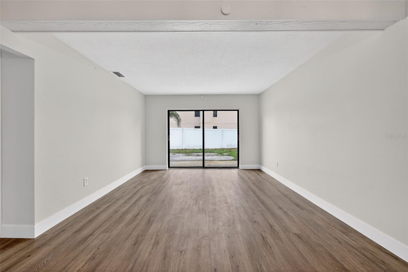 Image 10 of 20 For 9824 Pocono Street