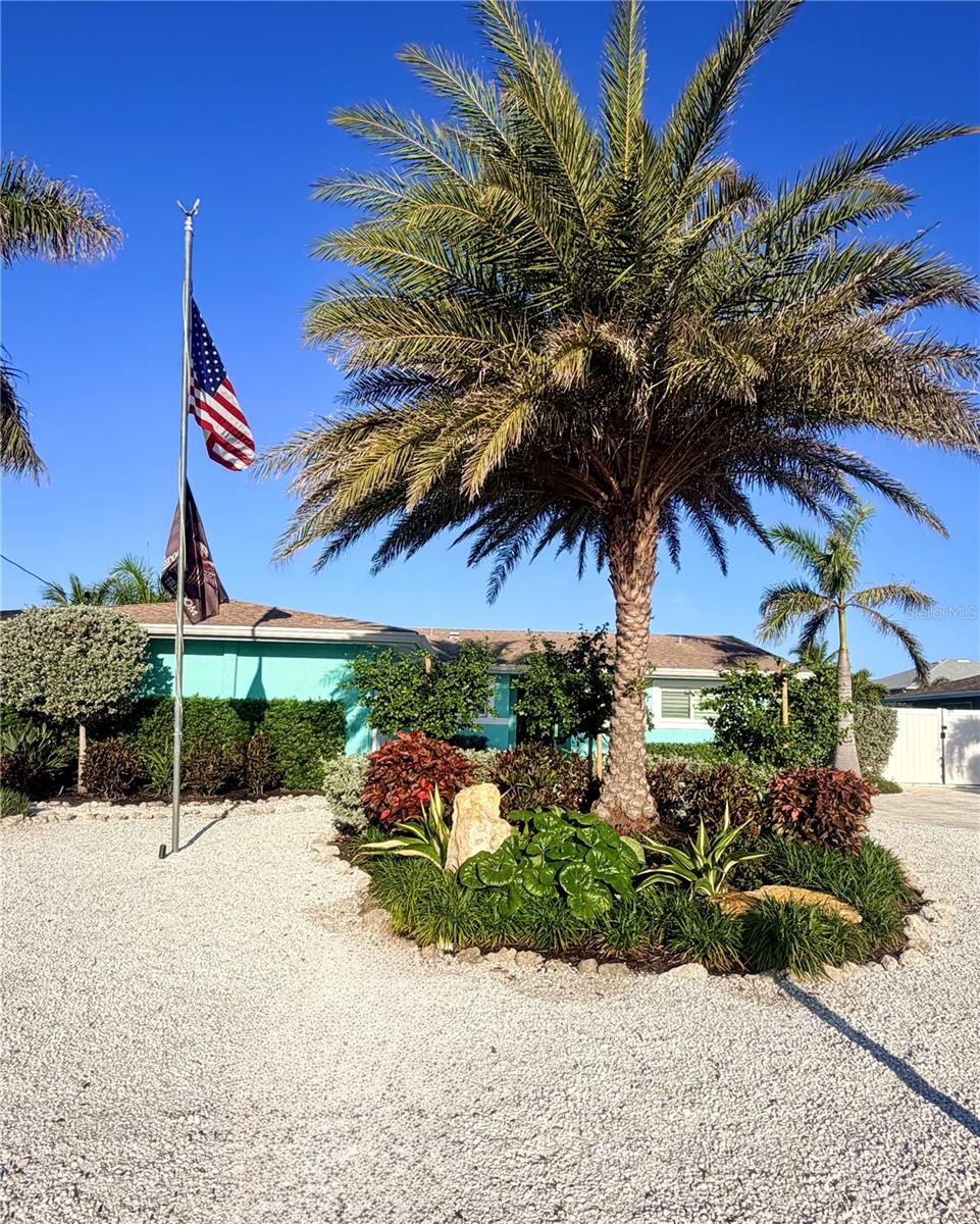 Image 18 of 41 For 3708 Royal Palm Drive