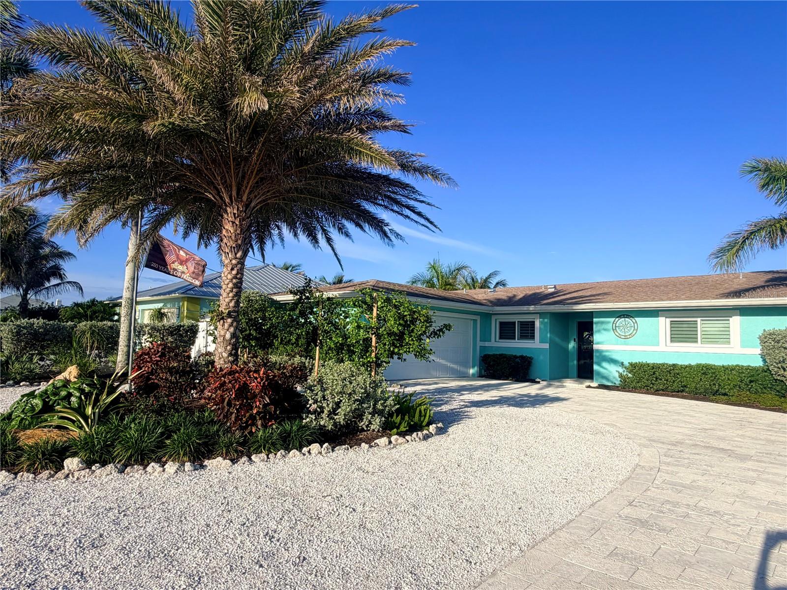 Image 19 of 41 For 3708 Royal Palm Drive