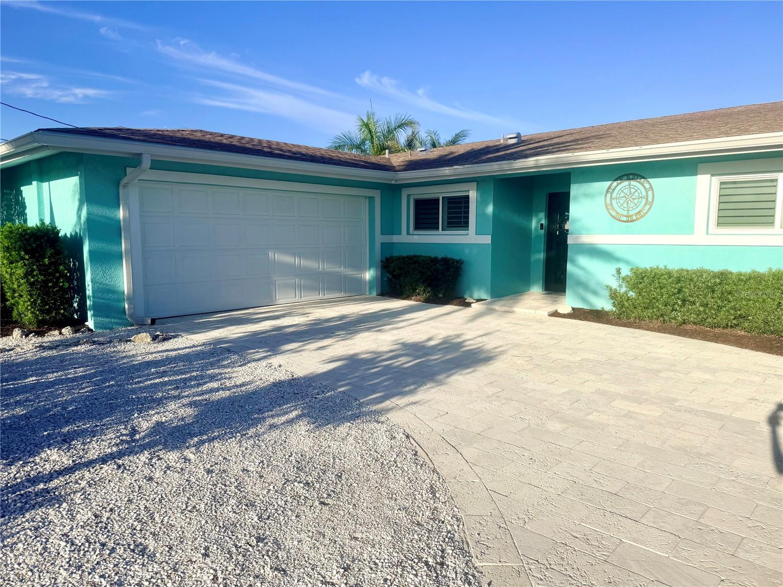 Image 20 of 41 For 3708 Royal Palm Drive