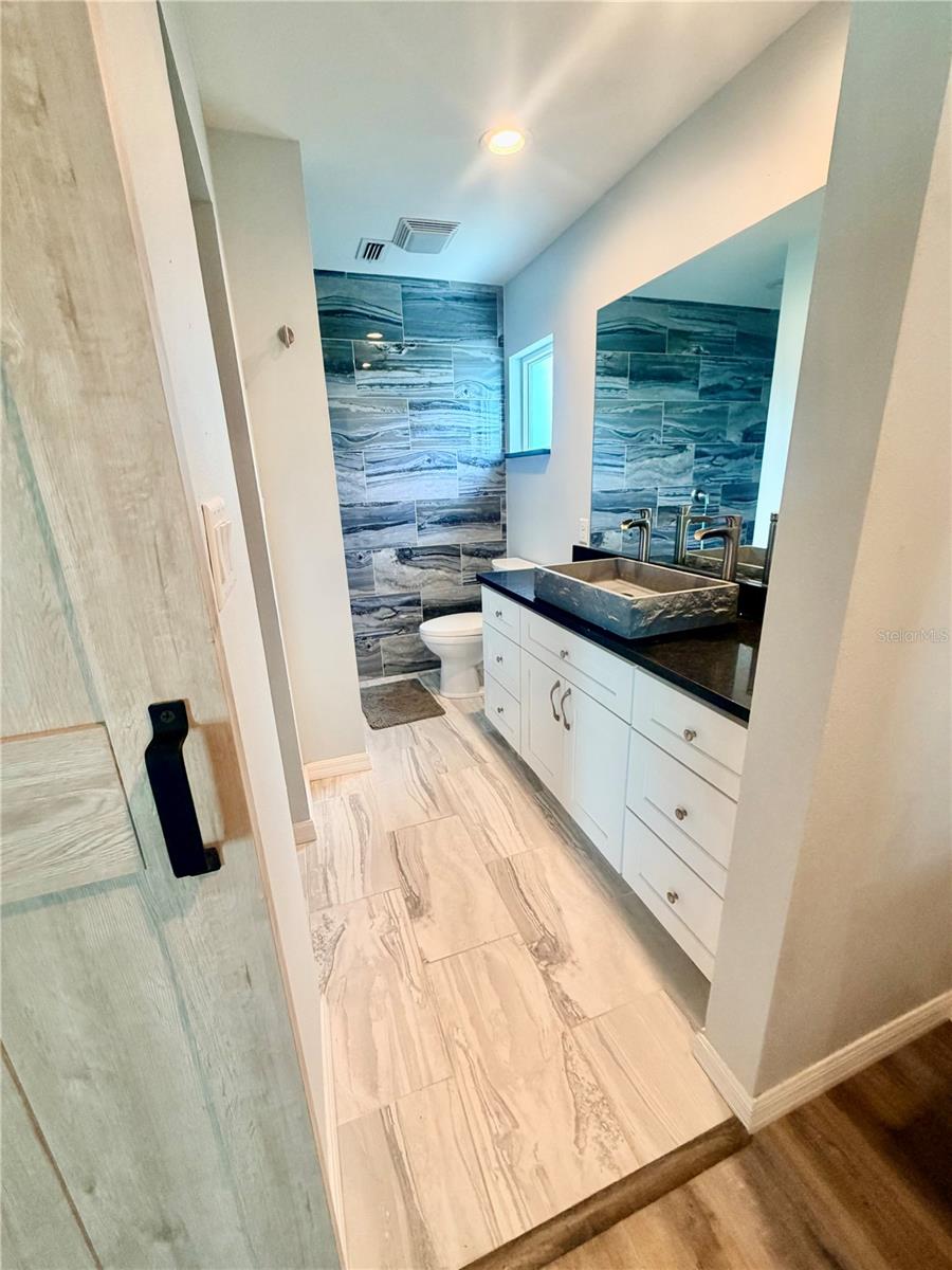 Image 27 of 41 For 3708 Royal Palm Drive