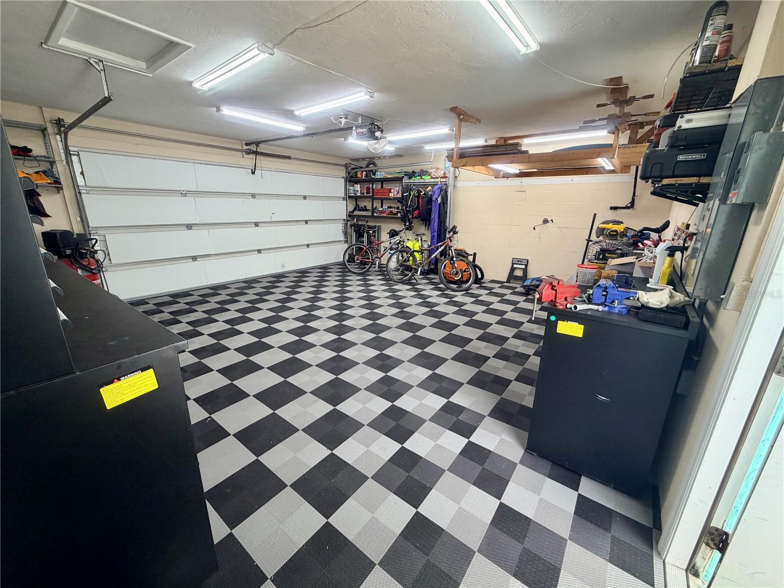 Image 34 of 41 For 3708 Royal Palm Drive