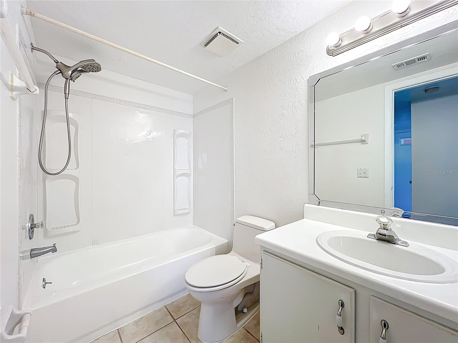 Image 24 of 42 For 639 Saint Johns Court 639