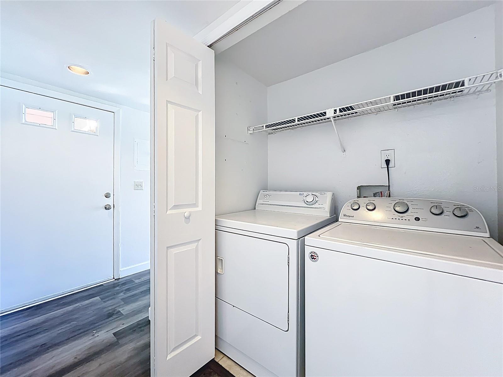 Image 31 of 42 For 639 Saint Johns Court 639