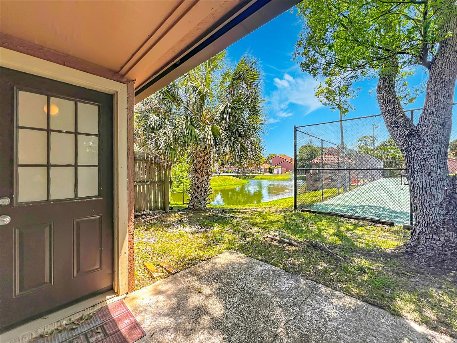 Image 33 of 42 For 639 Saint Johns Court 639