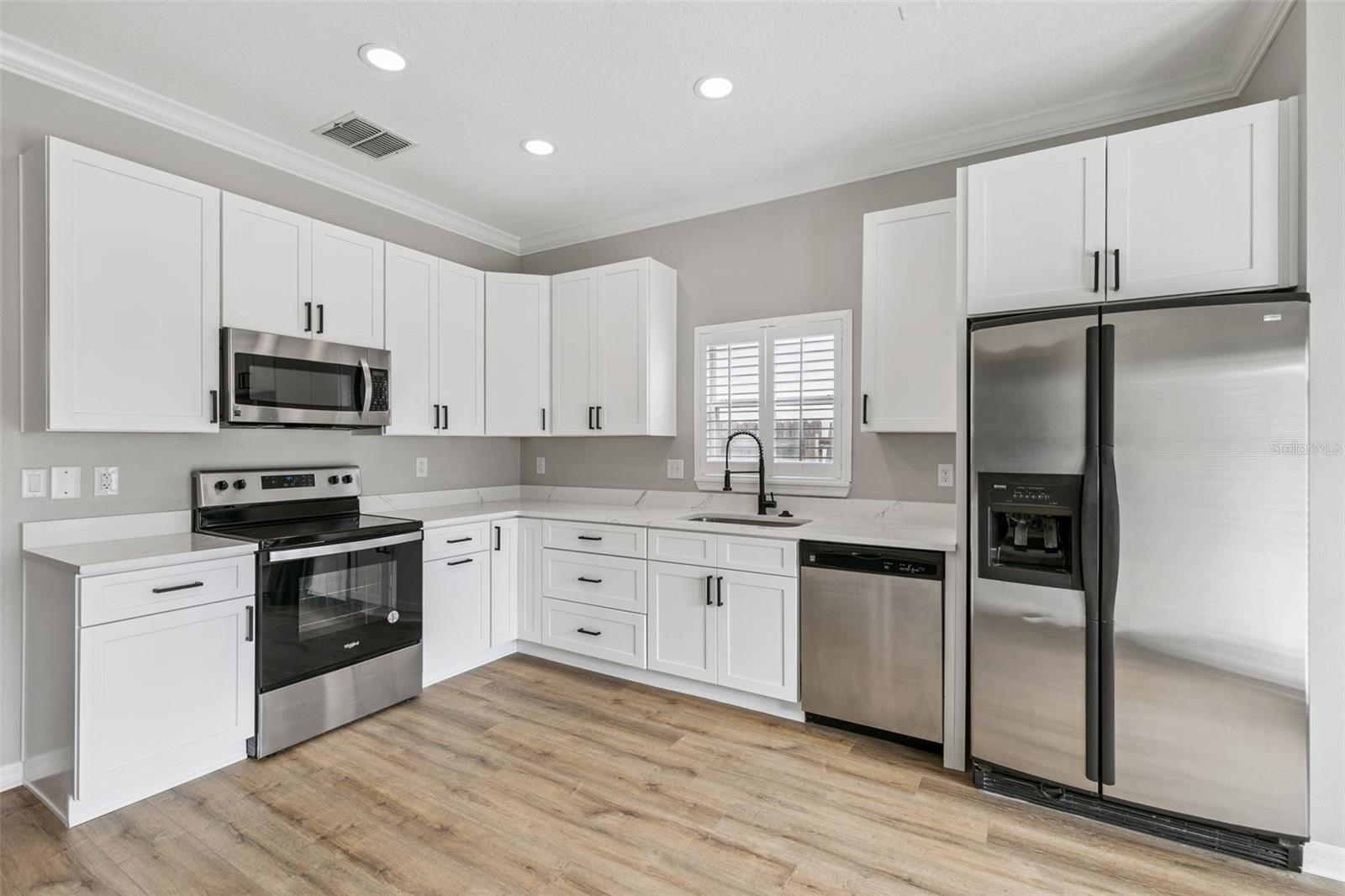 Image 12 of 29 For 10513 Leader Lane