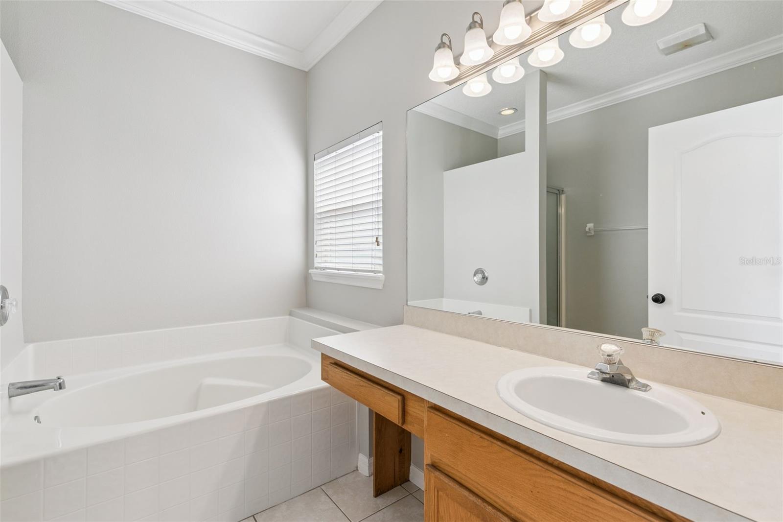 Image 22 of 29 For 10513 Leader Lane