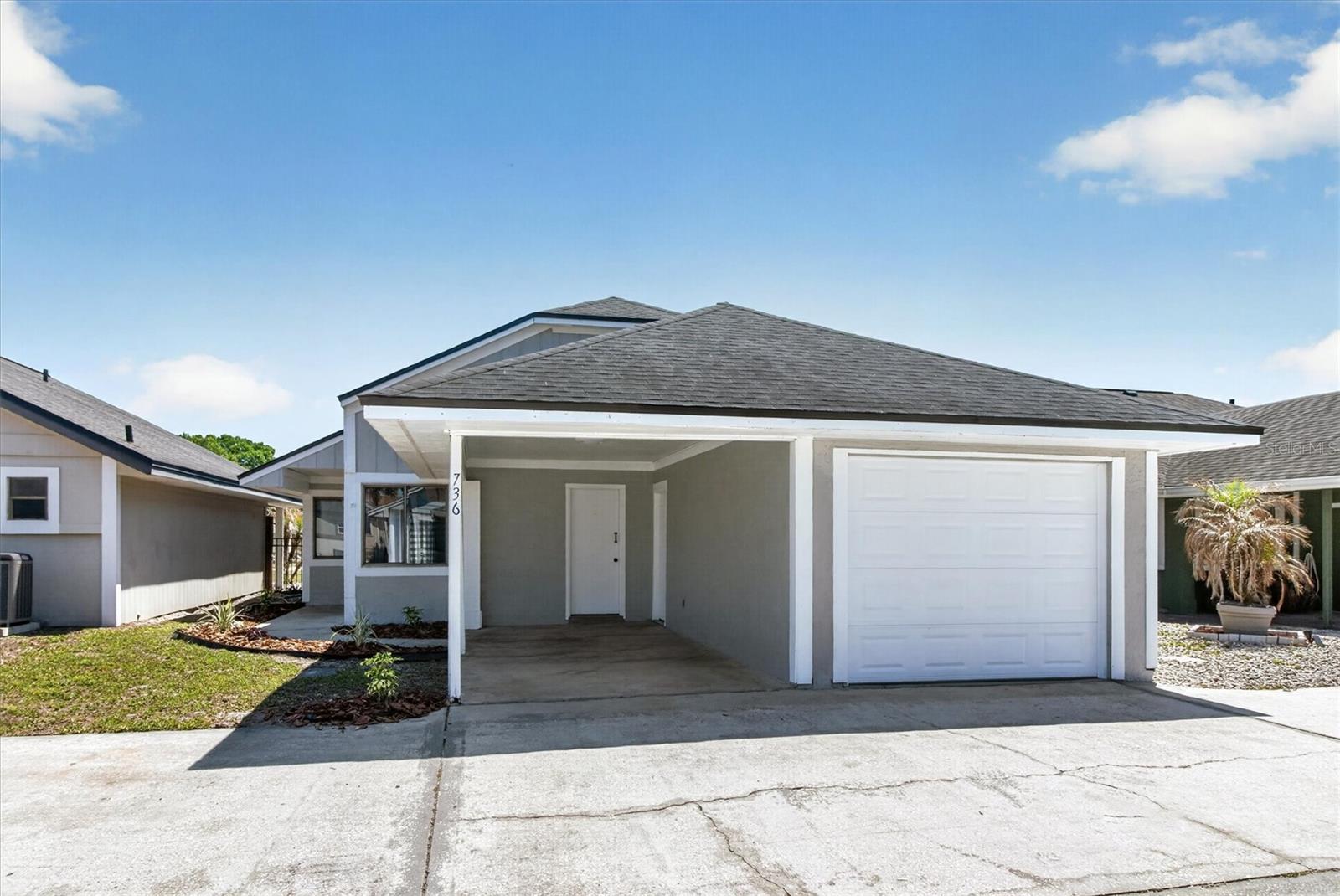 Image 10 of 67 For 736 Summerland Drive