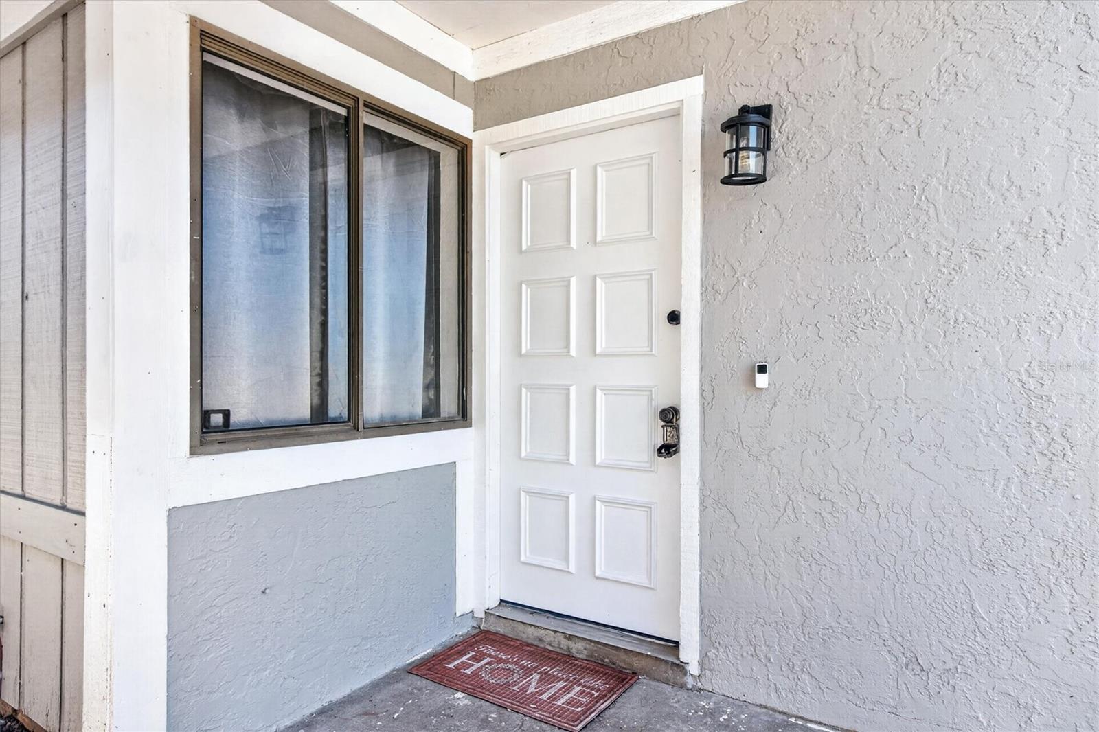 Image 14 of 67 For 736 Summerland Drive