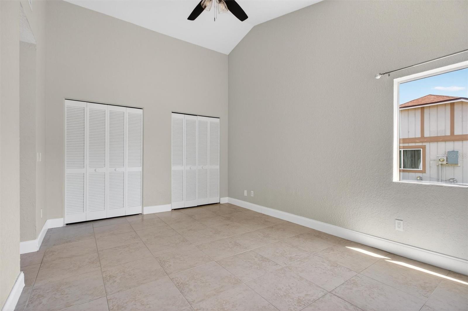 Image 35 of 67 For 736 Summerland Drive