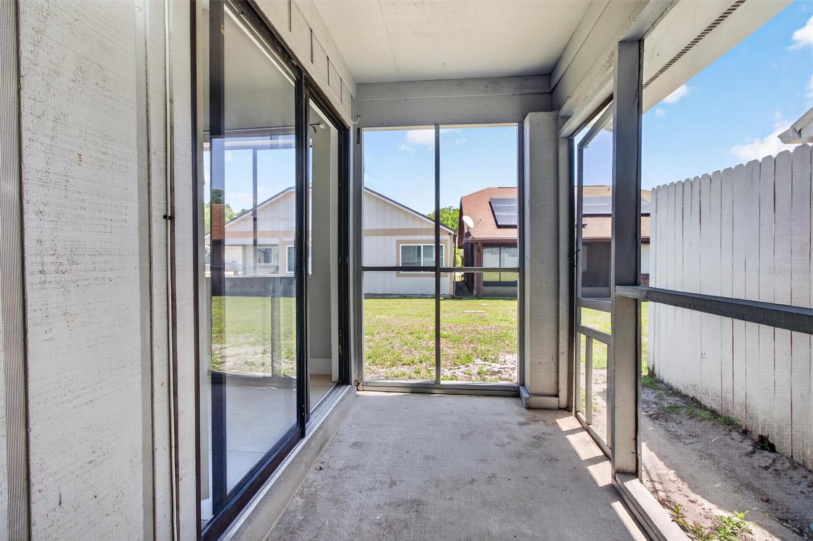 Image 39 of 67 For 736 Summerland Drive