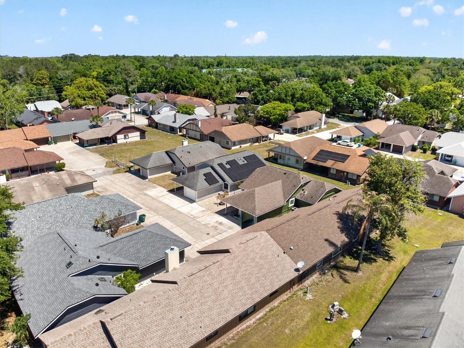 Image 53 of 67 For 736 Summerland Drive