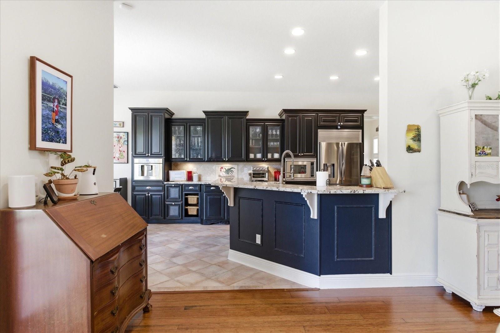 Image 18 of 73 For 2635 Tryon Place