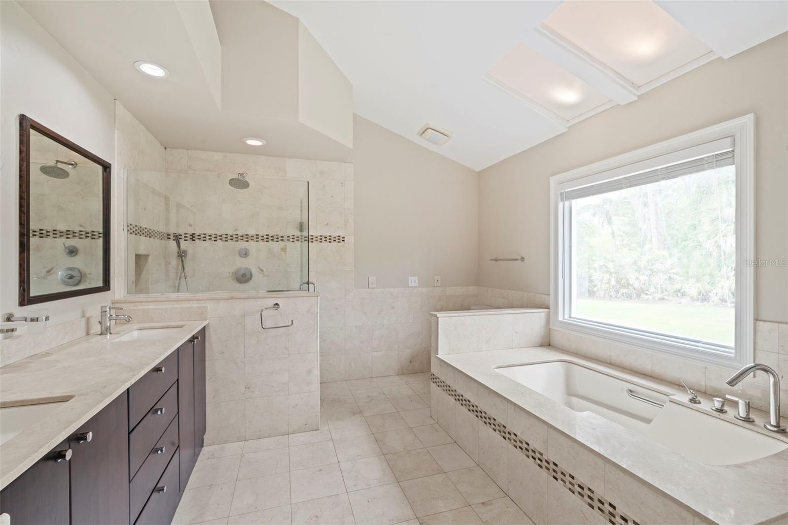 Image 18 of 55 For 3884 Goshawk Place