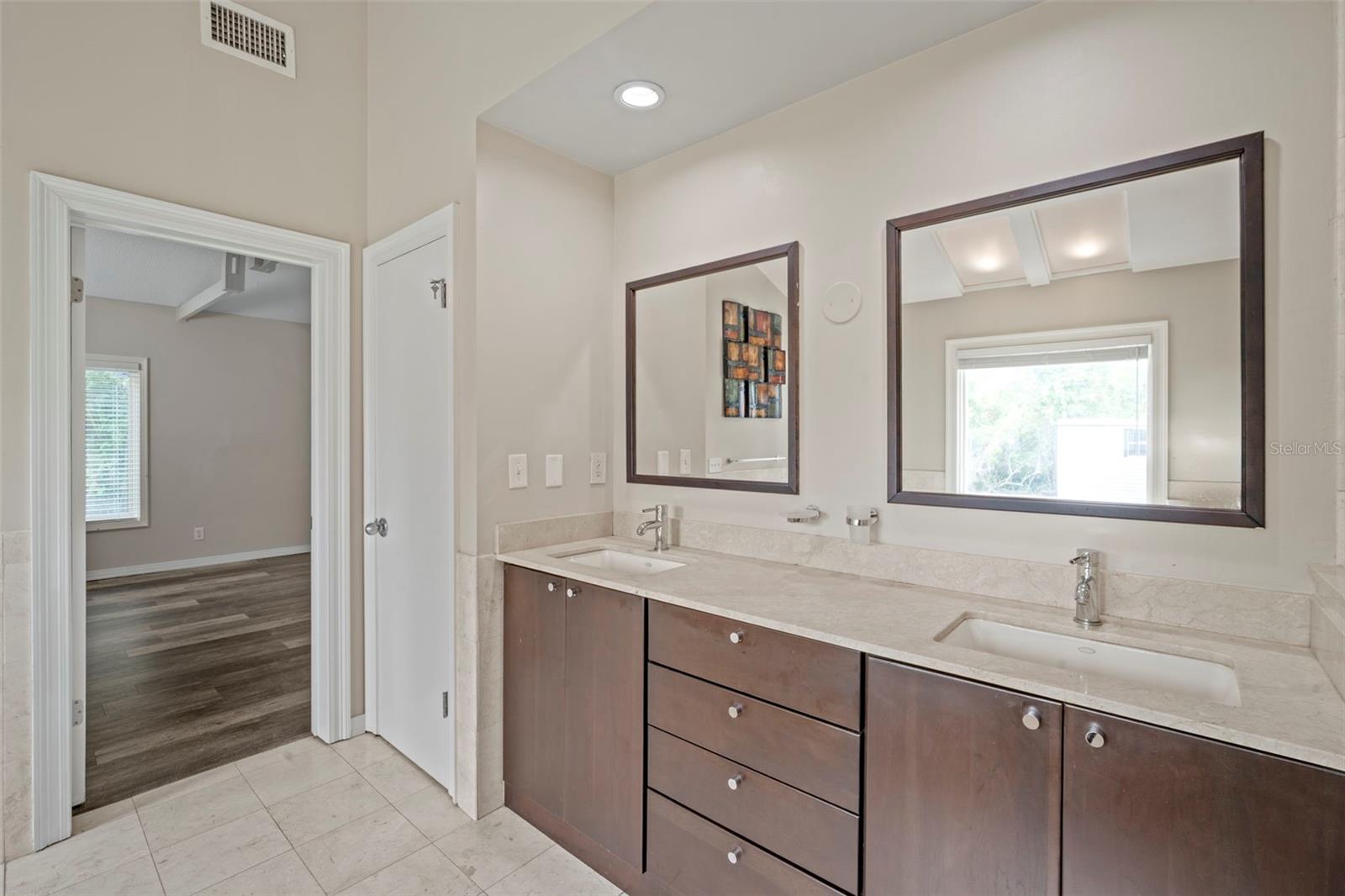 Image 20 of 55 For 3884 Goshawk Place