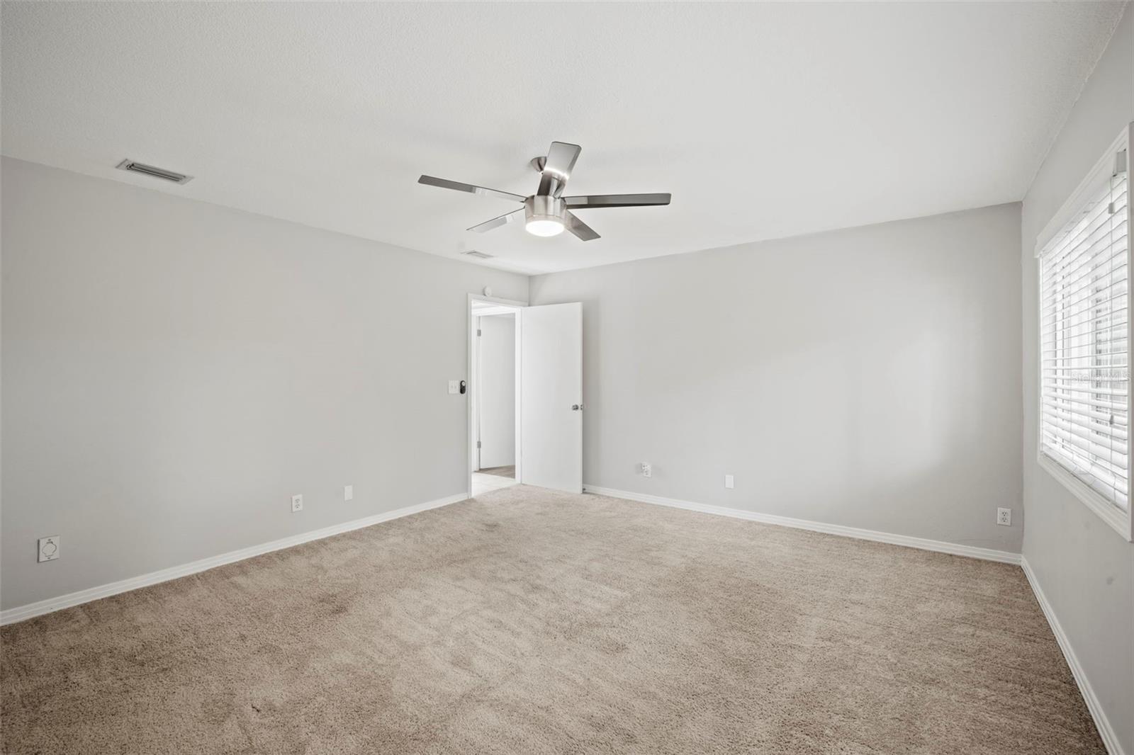 Image 32 of 55 For 3884 Goshawk Place