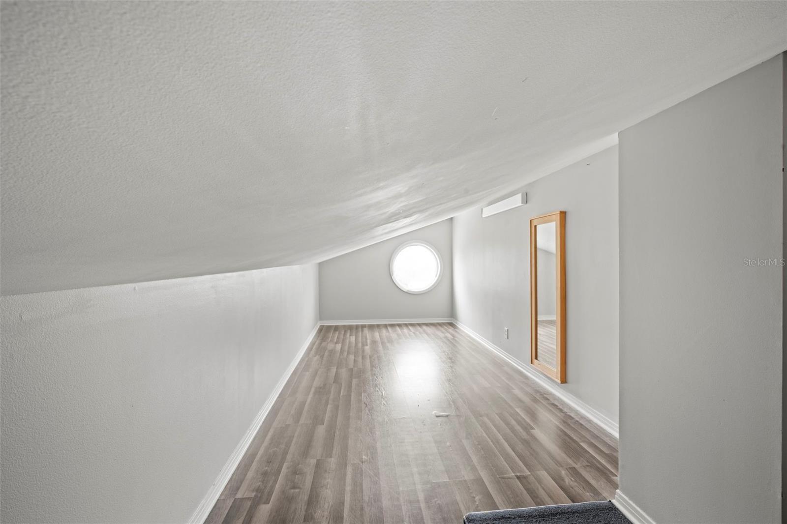 Image 39 of 55 For 3884 Goshawk Place