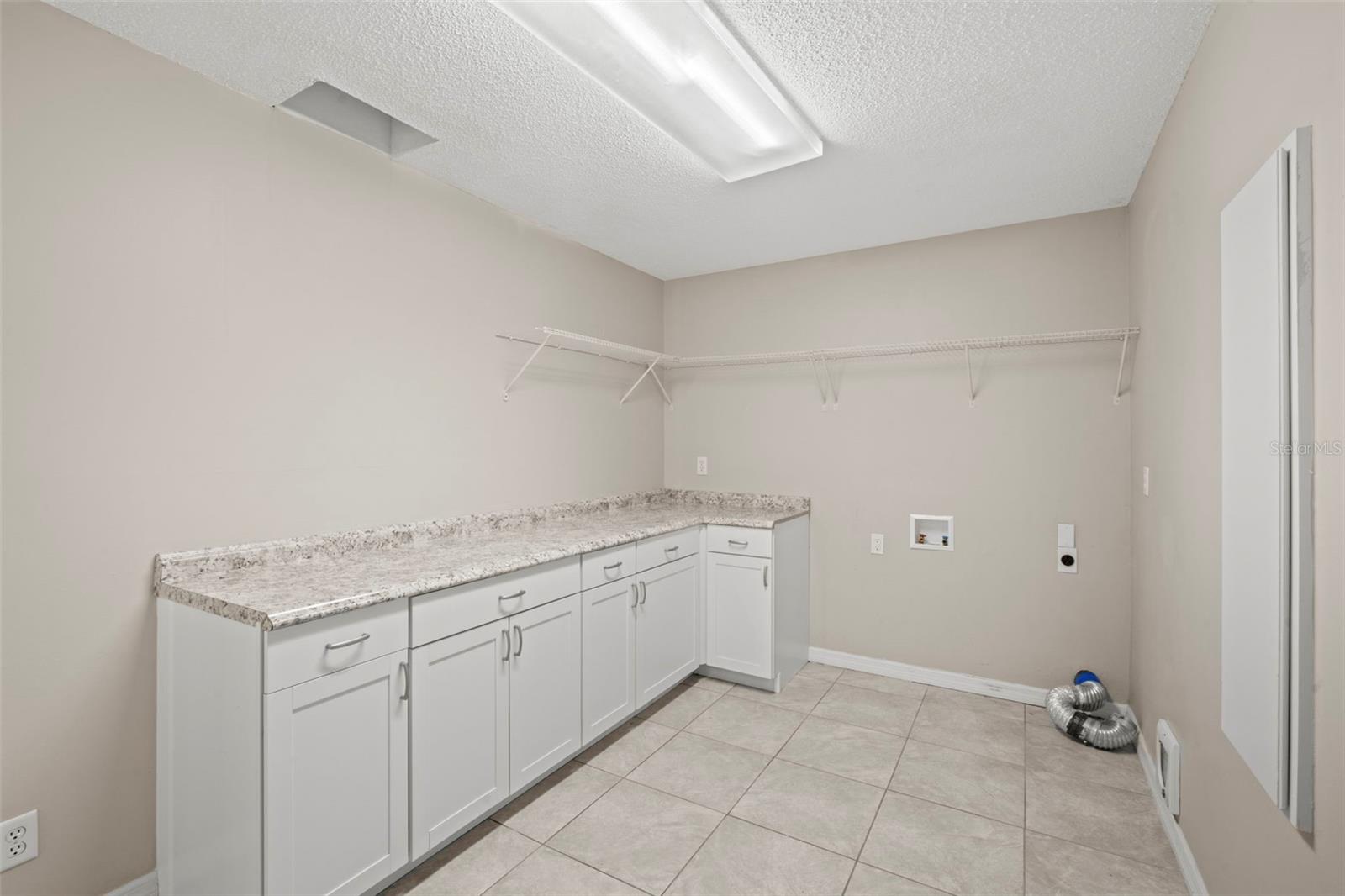 Image 42 of 55 For 3884 Goshawk Place