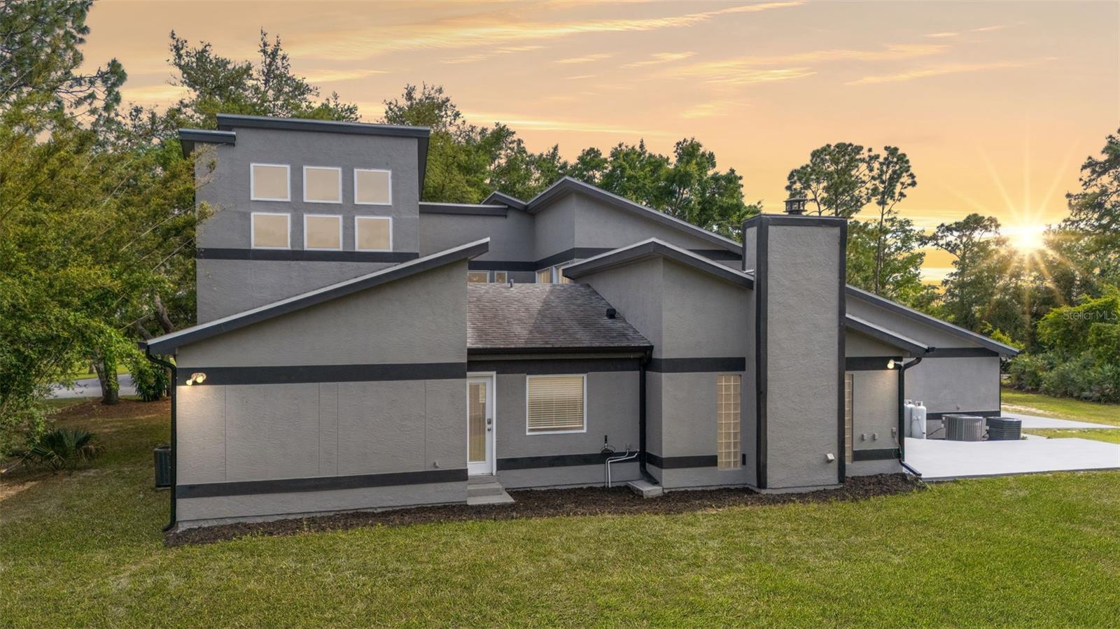 Image 5 of 55 For 3884 Goshawk Place