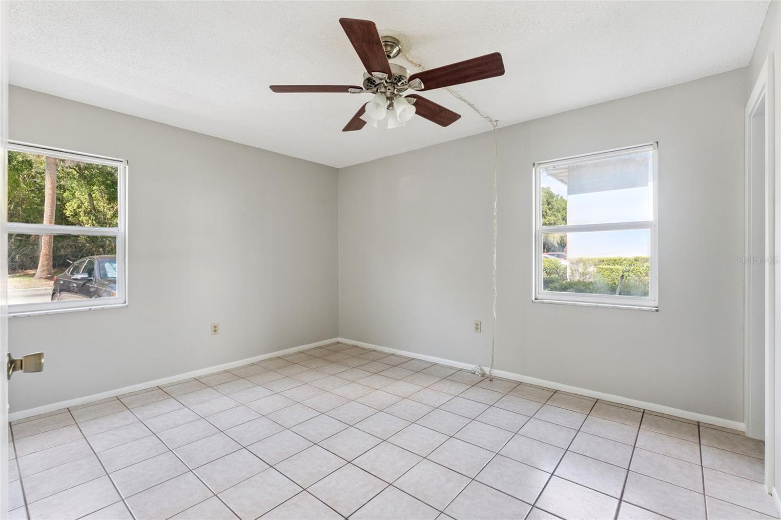 Image 14 of 19 For 700 E Airport Blvd  I2