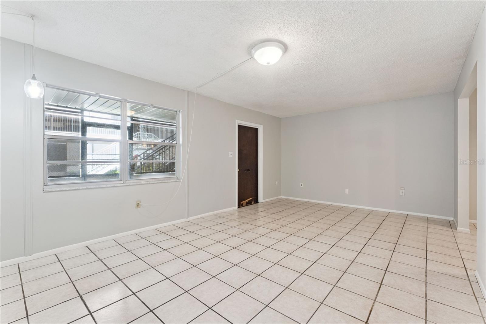 Image 4 of 19 For 700 E Airport Blvd  I2