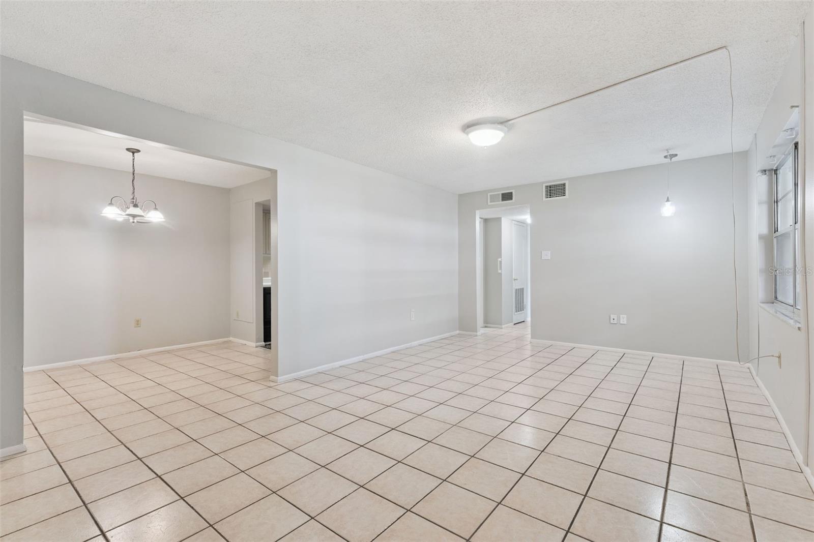 Image 6 of 19 For 700 E Airport Blvd  I2