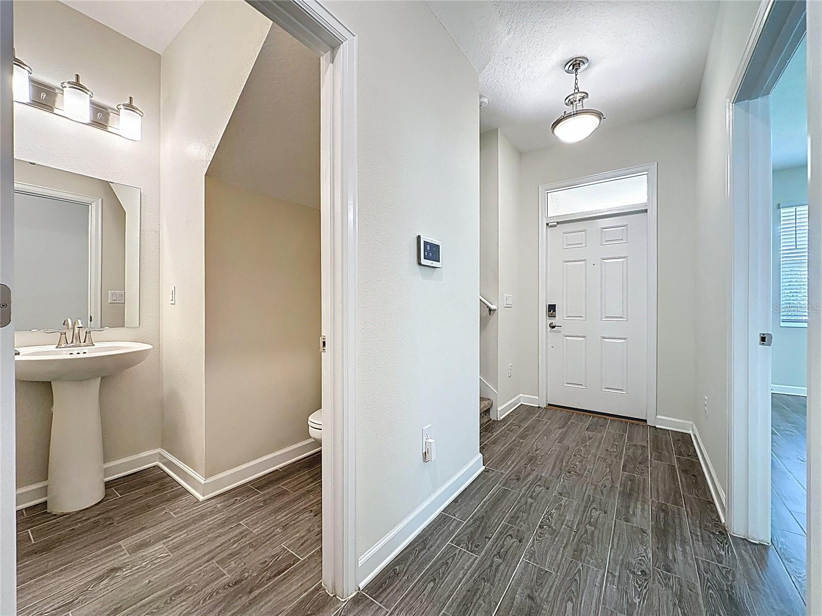Image 12 of 40 For 521 Brunswick Drive