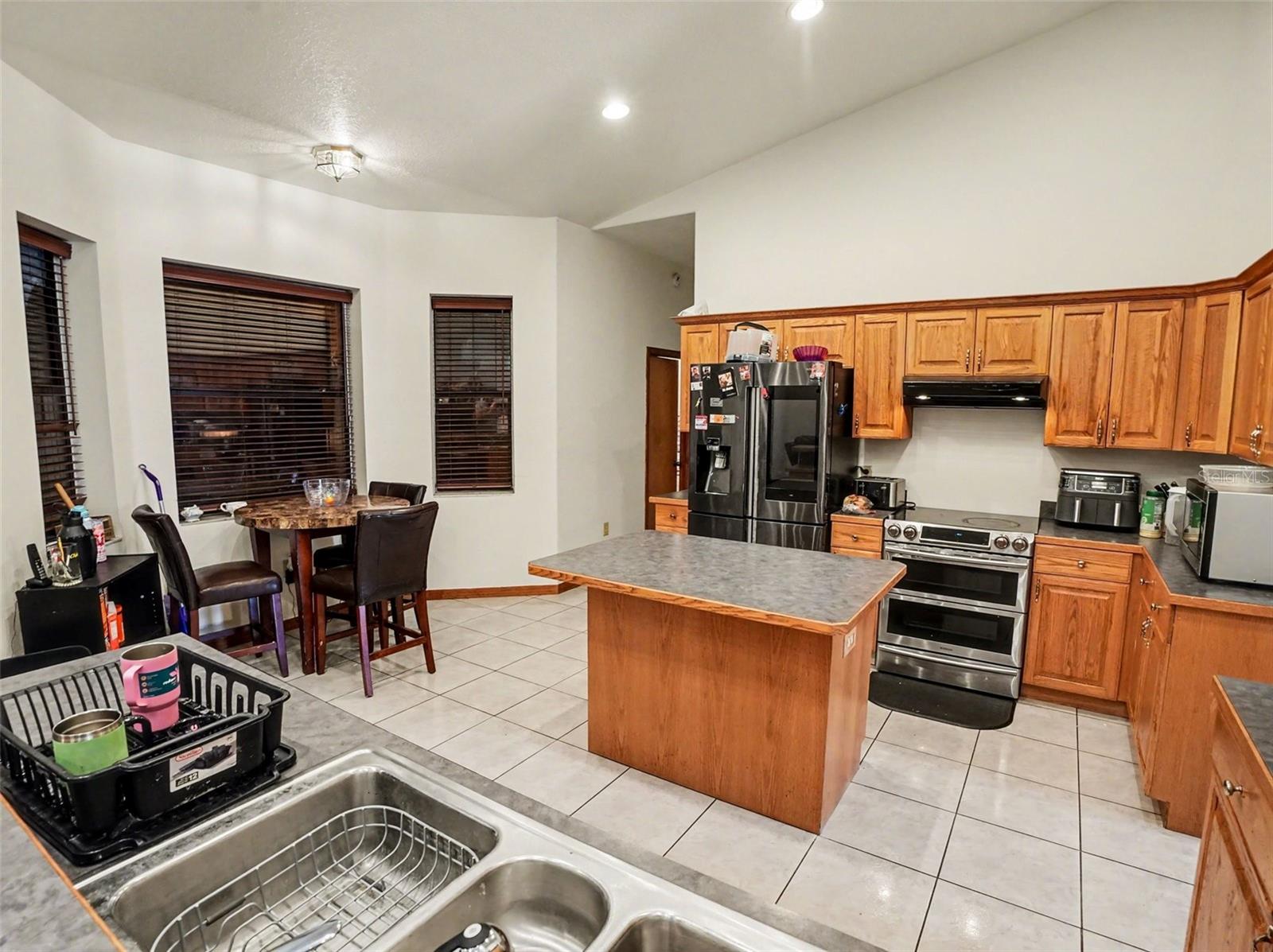 Image 8 of 34 For 3612 Bancroft Boulevard