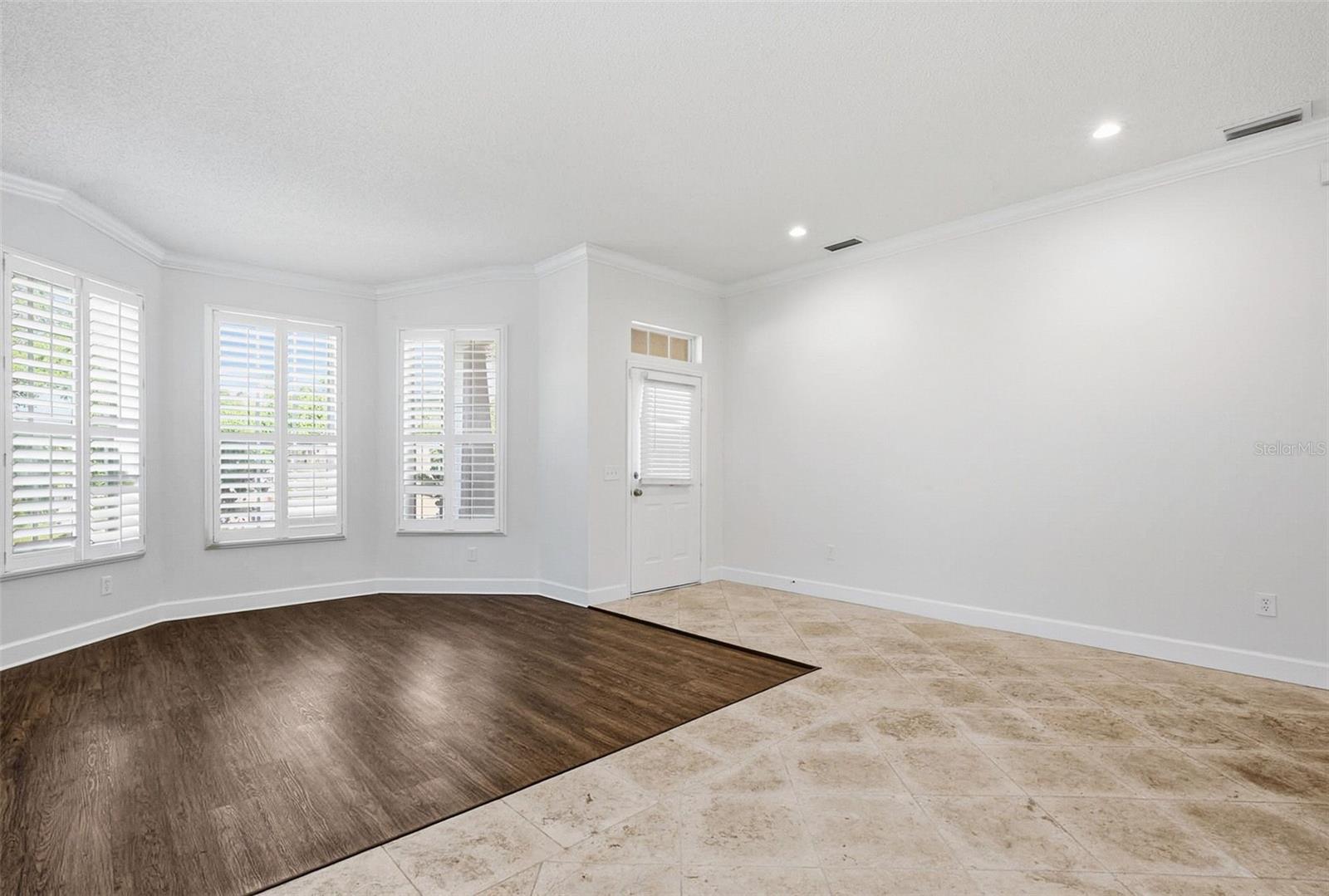 Image 9 of 40 For 19409 Melody Fair Place
