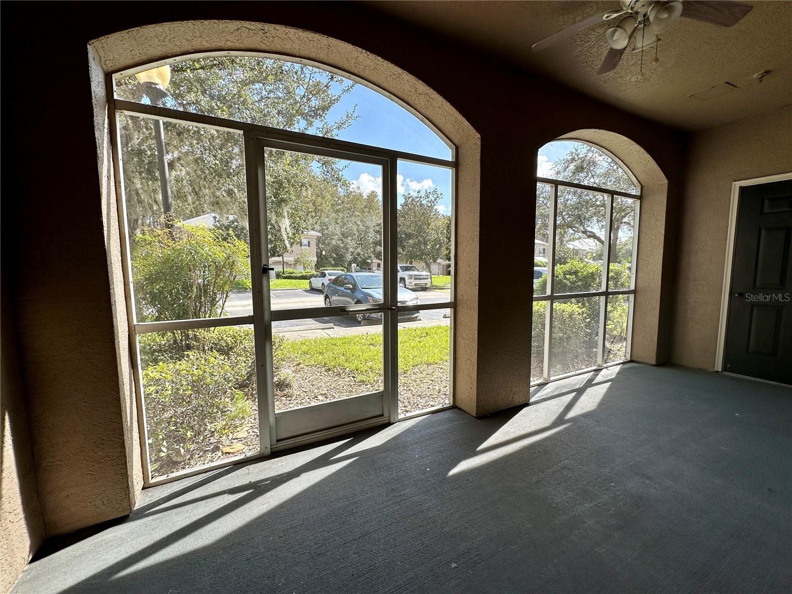 Image 15 of 25 For 2001 Tizewell Circle 1509