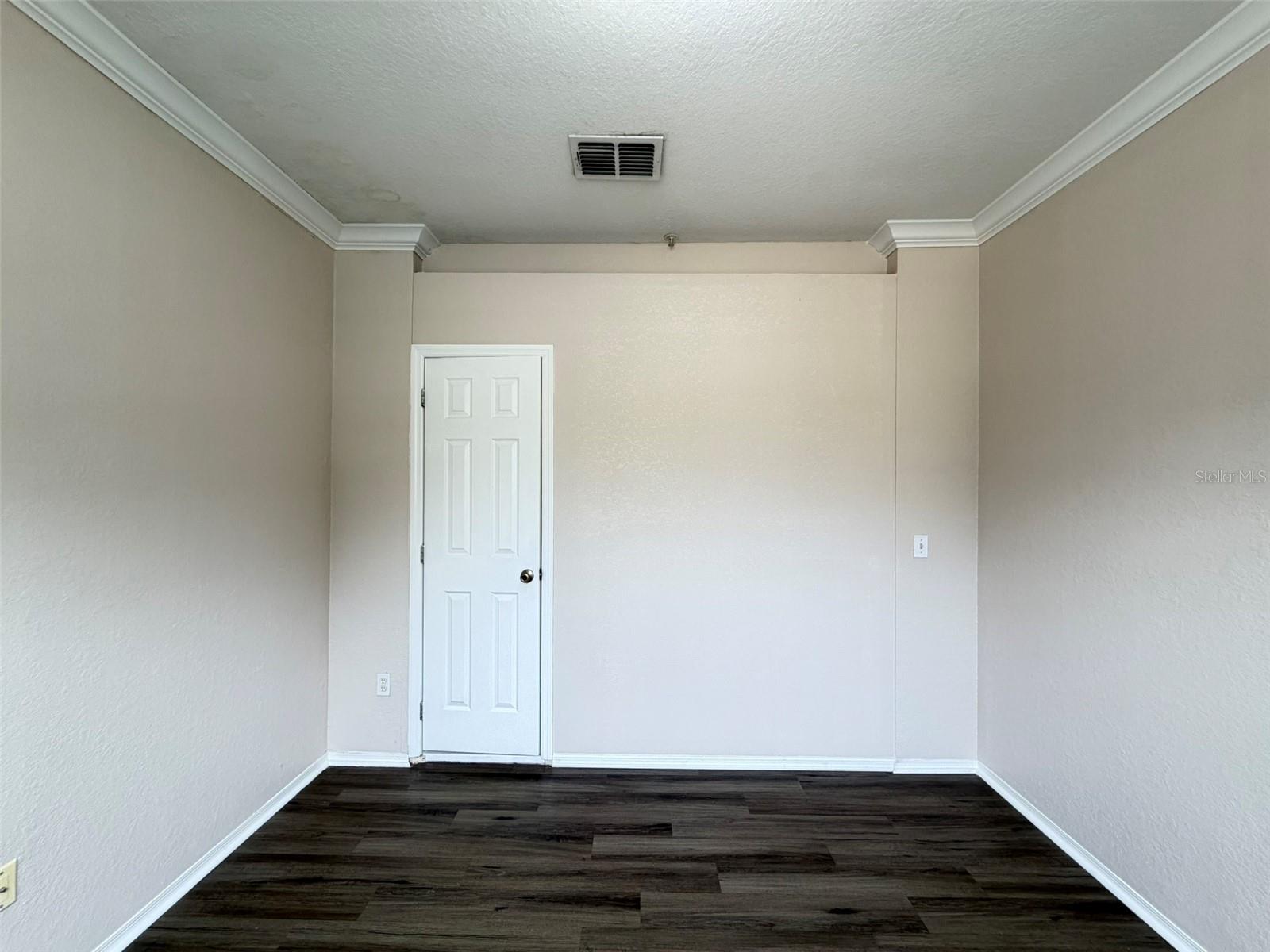 Image 9 of 29 For 3319 Kirkman Road 311