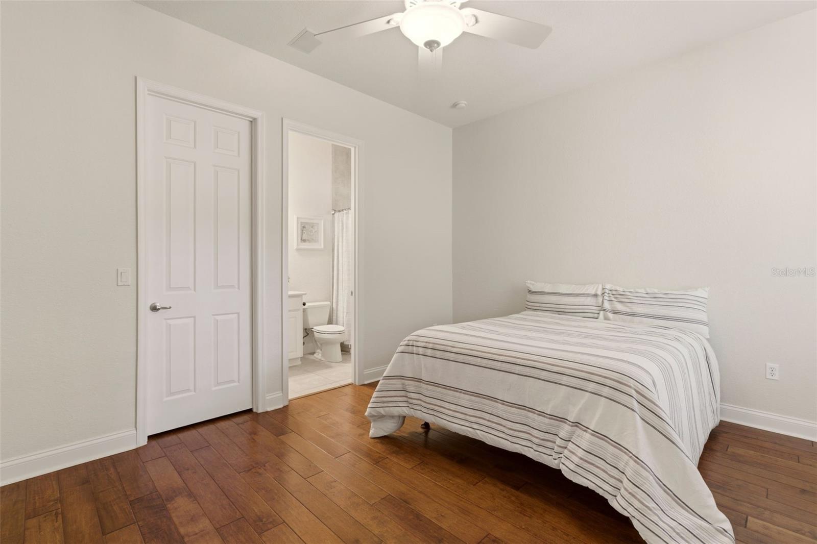 Image 40 of 100 For 744 Barrows Dairy Road