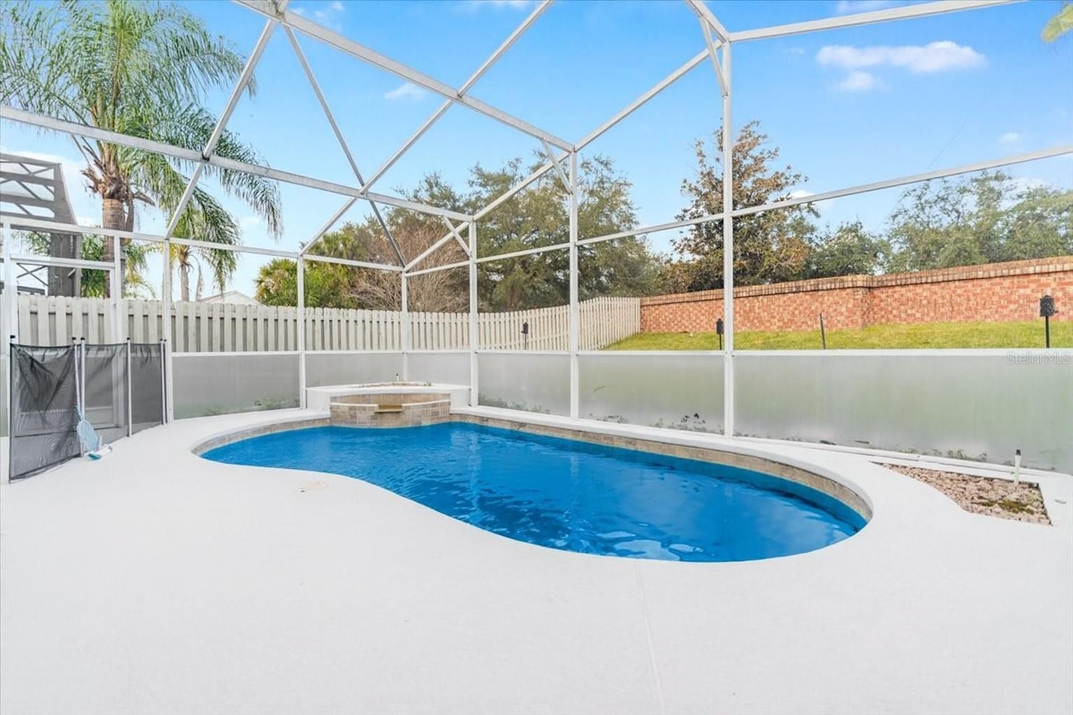 Image 22 of 30 For 13923 Tallowridge Court