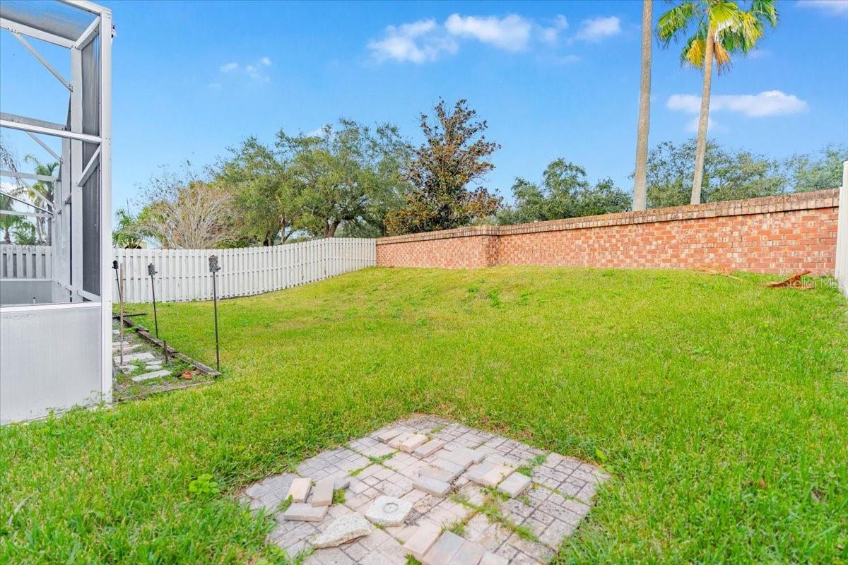 Image 24 of 30 For 13923 Tallowridge Court