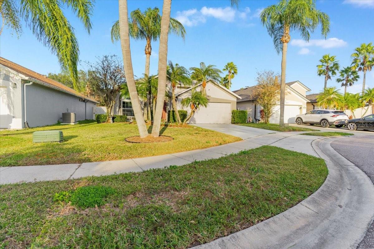 Image 26 of 30 For 13923 Tallowridge Court