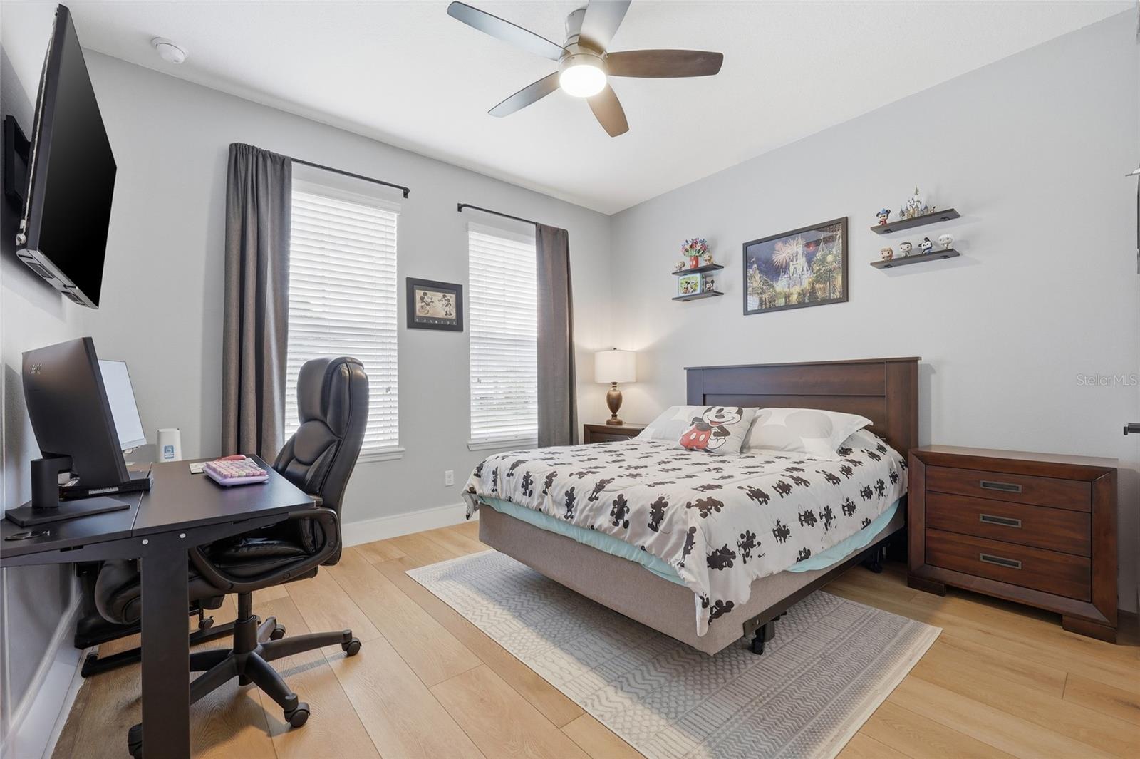 Image 21 of 27 For 4334 Cypress Glades Lane