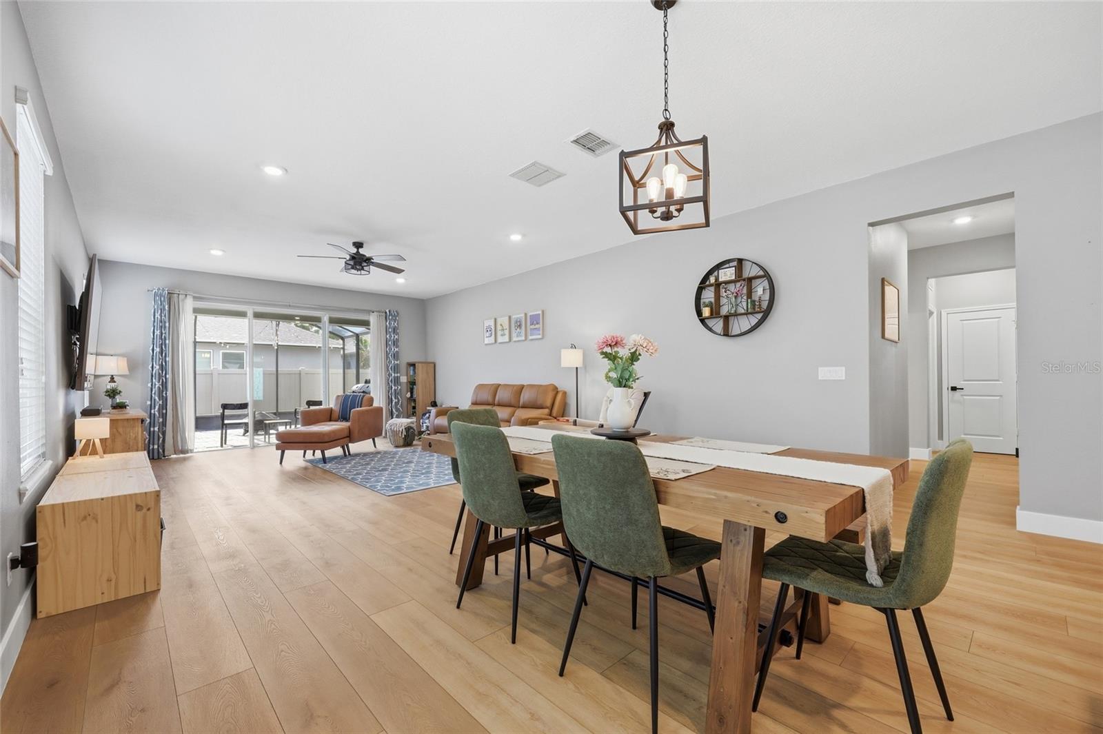 Image 9 of 27 For 4334 Cypress Glades Lane