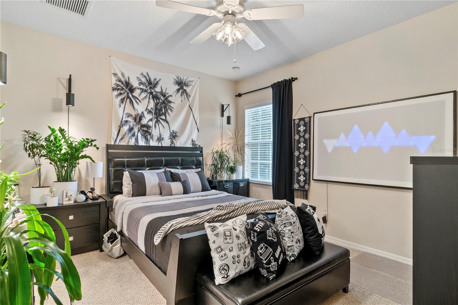 Image 31 of 46 For 925 Bainbridge Loop