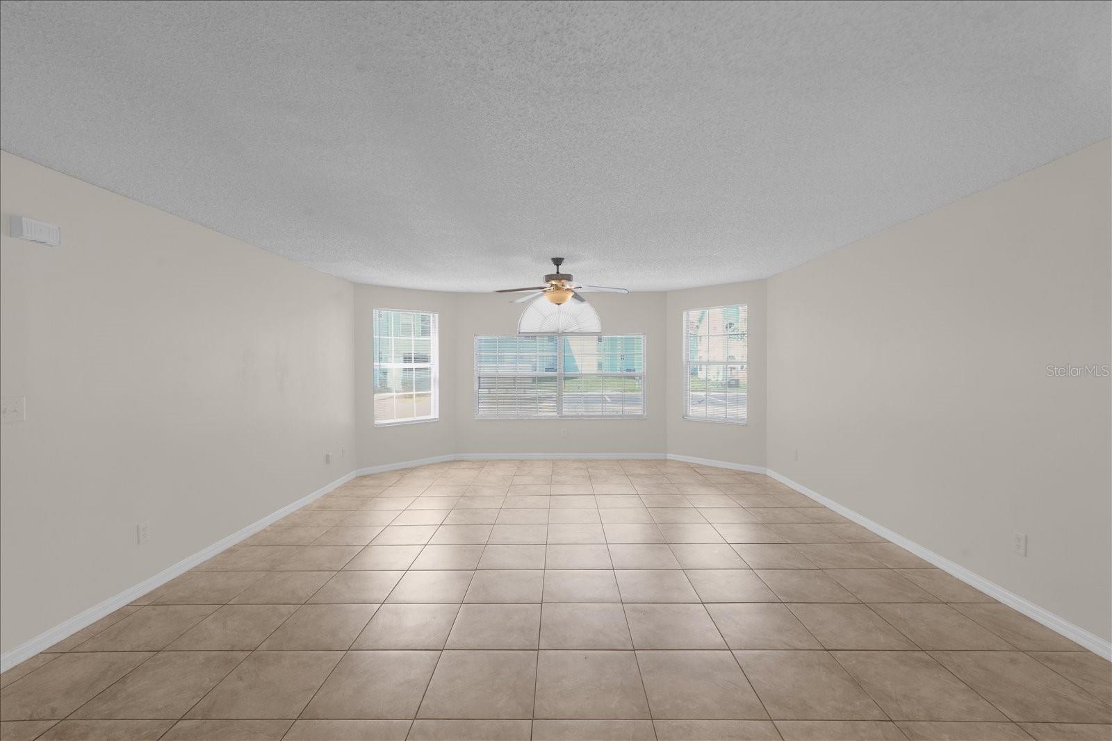 Image 3 of 24 For 2731 Poinciana Boulevard 107