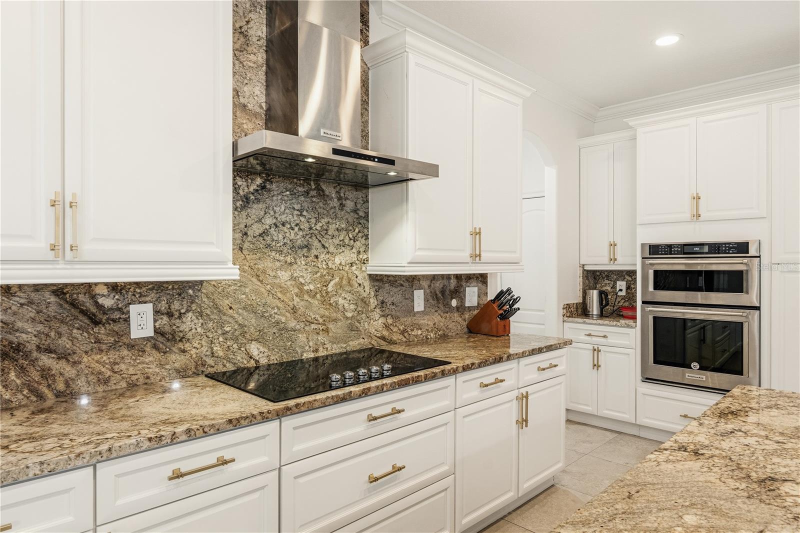 Image 12 of 48 For 2928 Park Meadow Drive