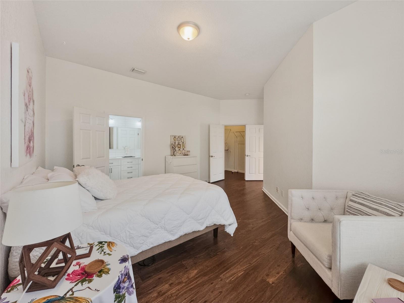 Image 23 of 52 For 7530 Bay Port Road 20