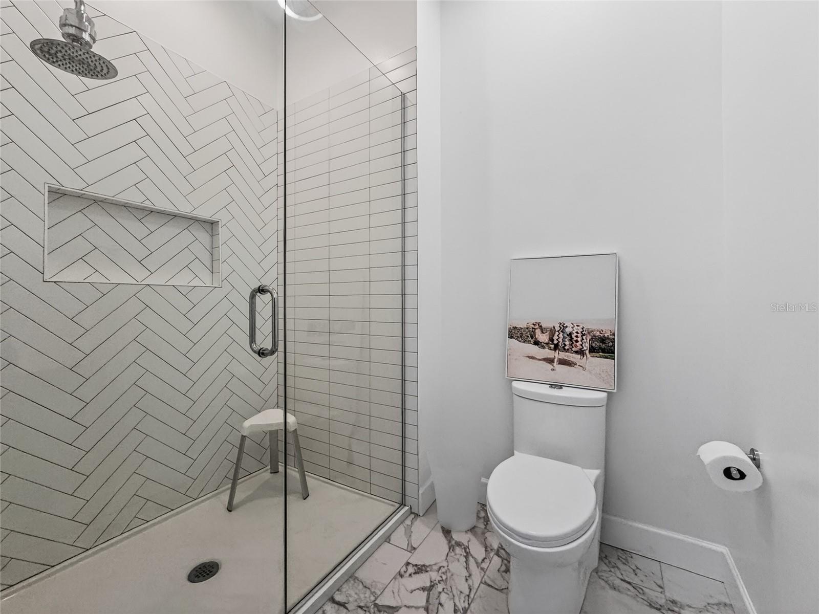 Image 27 of 52 For 7530 Bay Port Road 20