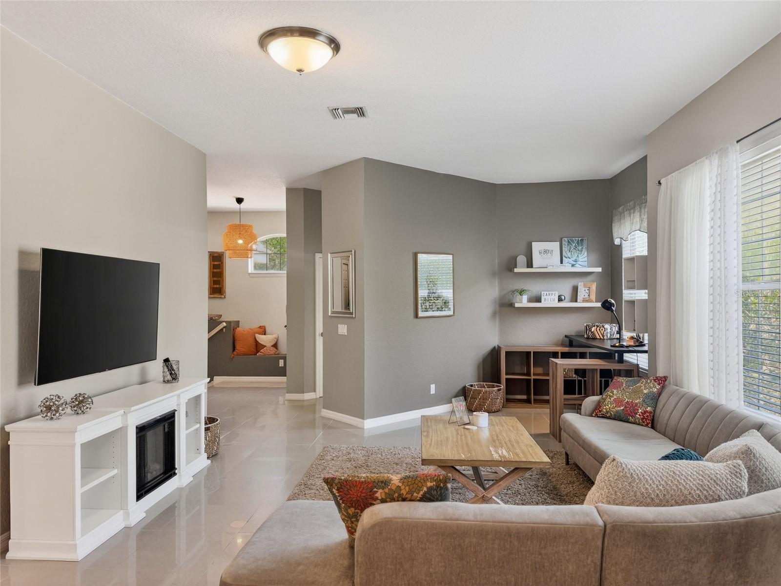 Image 8 of 52 For 7530 Bay Port Road 20