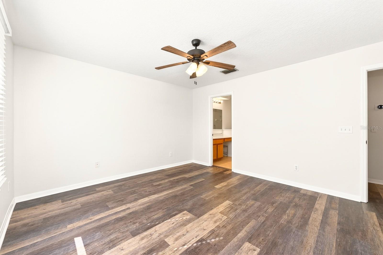 Image 27 of 41 For 12769 Lexington Summit Street