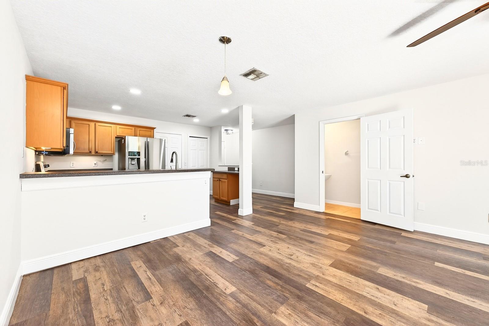 Image 9 of 41 For 12769 Lexington Summit Street