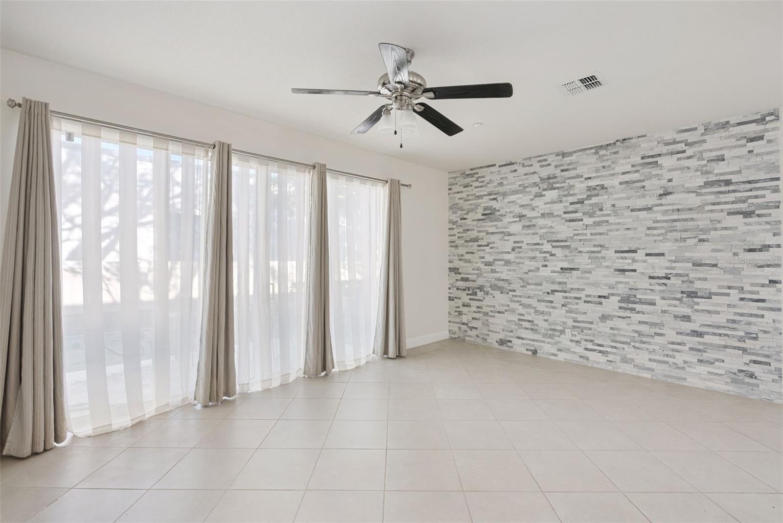 Image 17 of 20 For 7474 Aloma Pines Court