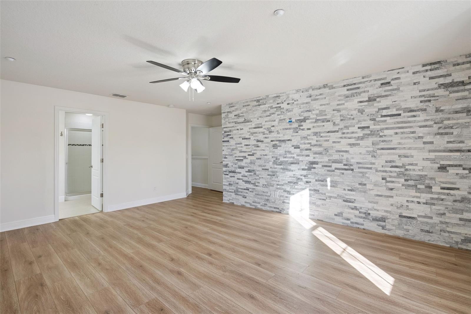 Image 19 of 20 For 7474 Aloma Pines Court