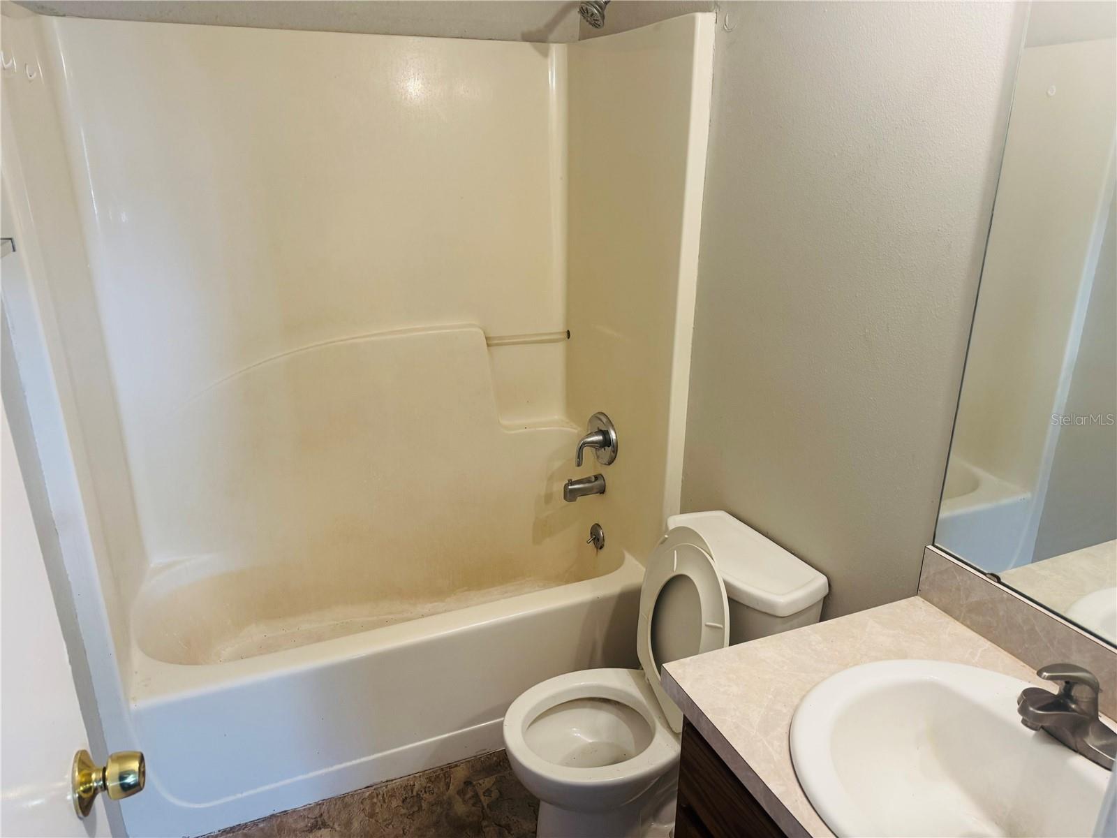 Image 11 of 18 For 5618 Piney Ridge Drive