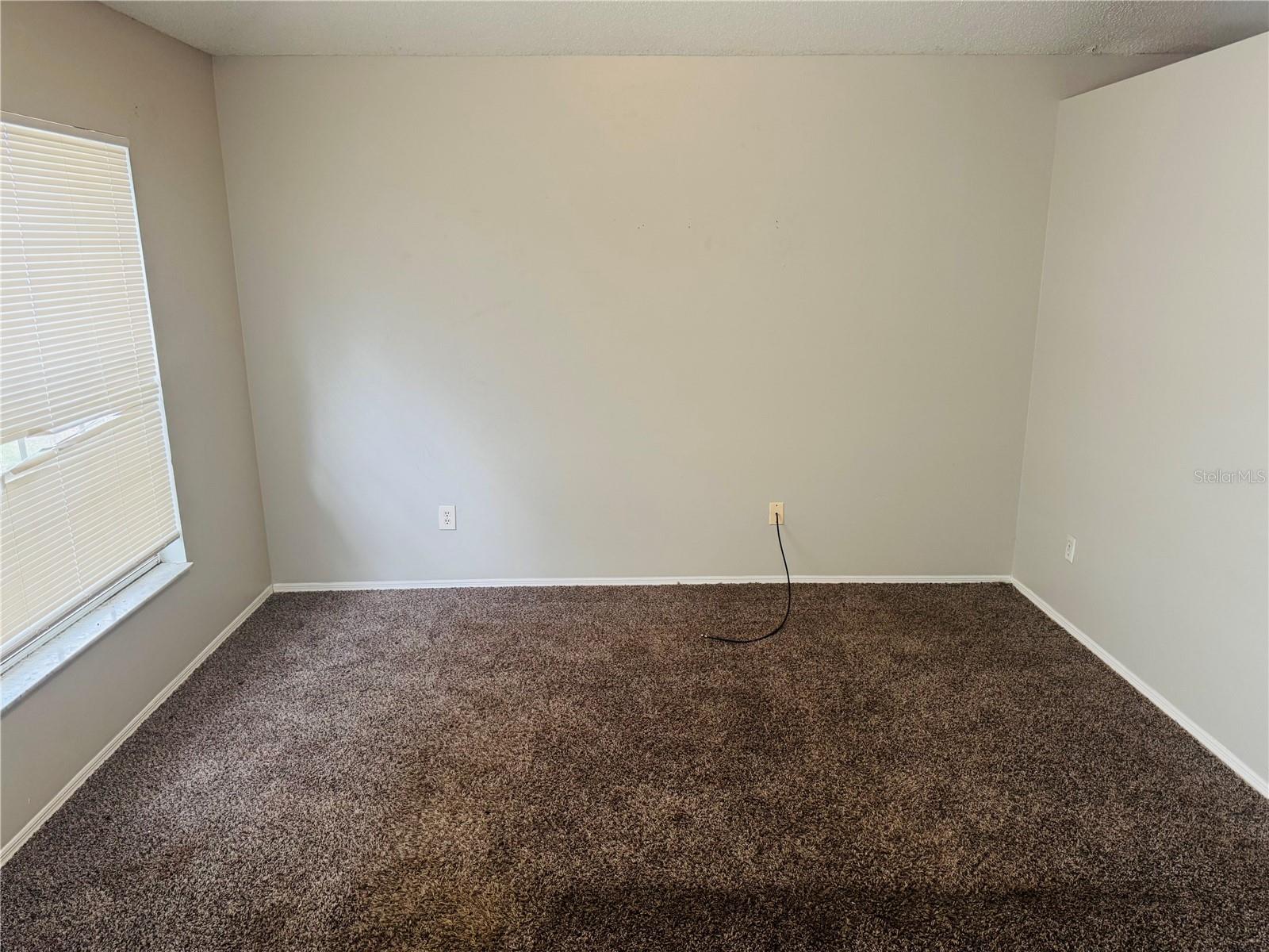 Image 4 of 18 For 5618 Piney Ridge Drive
