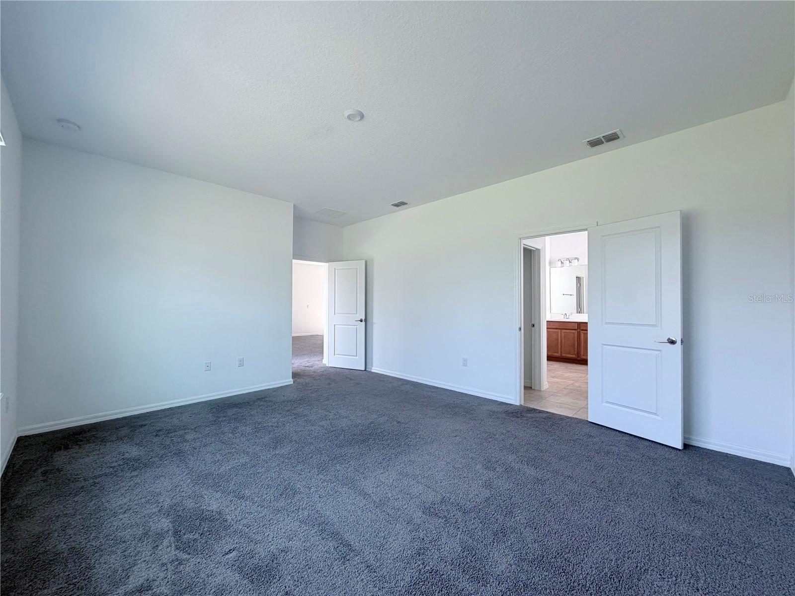 Image 15 of 49 For 2186 Ridge Pointe Lane